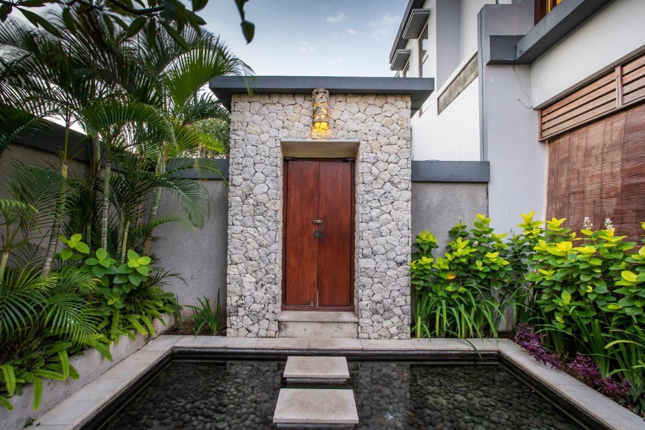 Villa Nadya Seminyak  Luaran gambar
