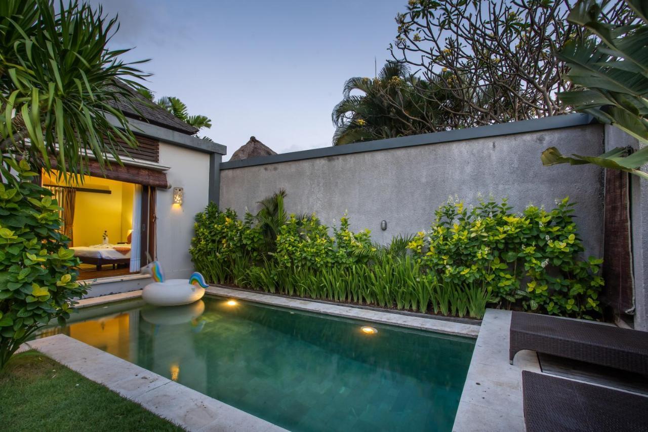 Villa Nadya Seminyak  Luaran gambar
