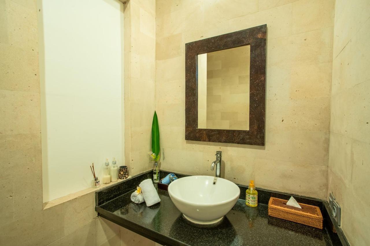 Villa Nadya Seminyak  Luaran gambar